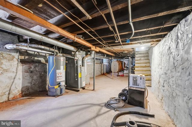 1307 E 9TH ST, Crum Lynne, PA 19022