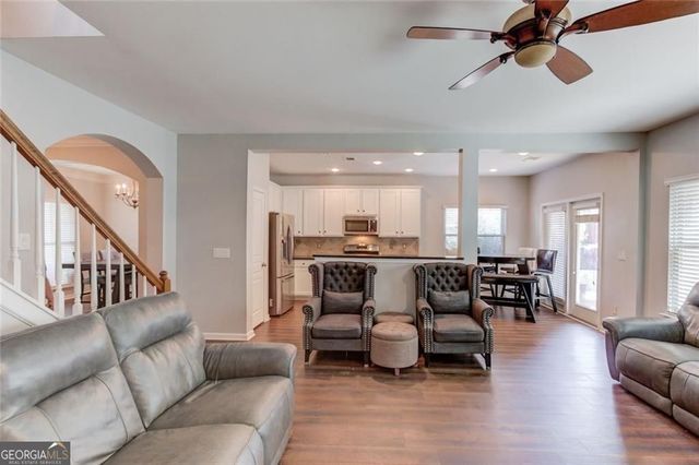 7772 Copper Kettle Way, Flowery Branch, GA 30542