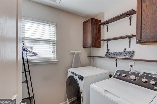 7772 Copper Kettle Way, Flowery Branch, GA 30542