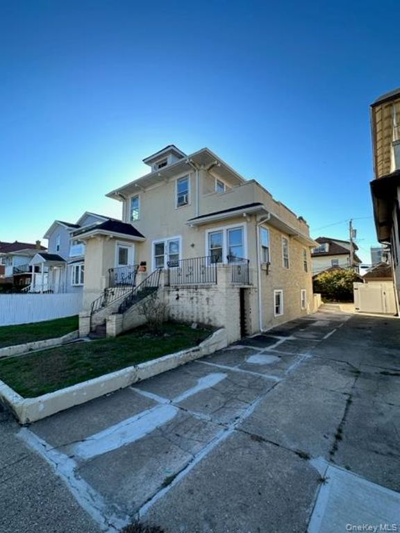 234 W Market Street, Long Beach, NY 11561