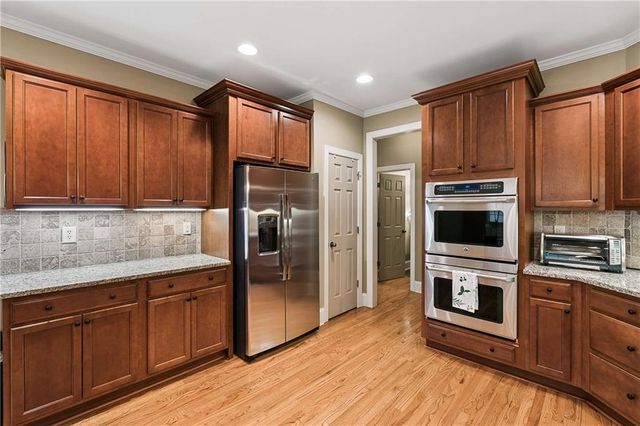 5148 Stefan Ridge Way, Buford, GA 30519