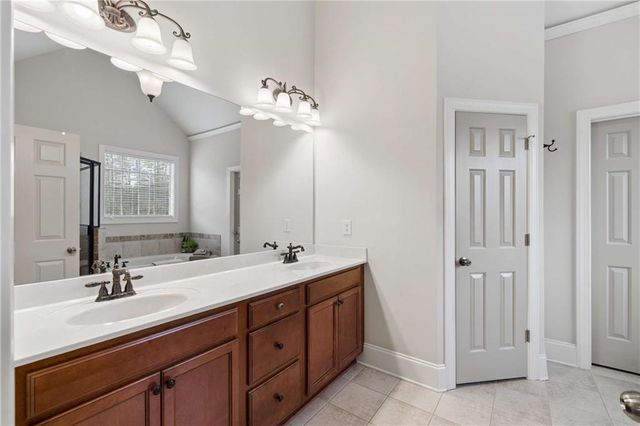 5148 Stefan Ridge Way, Buford, GA 30519