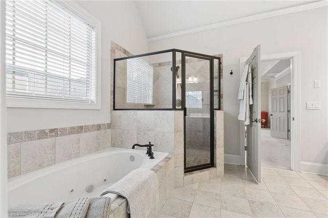 5148 Stefan Ridge Way, Buford, GA 30519