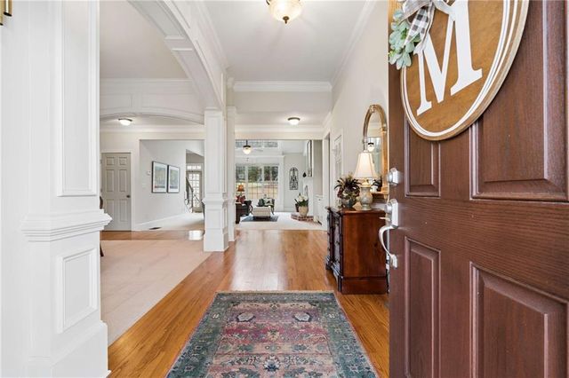 5148 Stefan Ridge Way, Buford, GA 30519