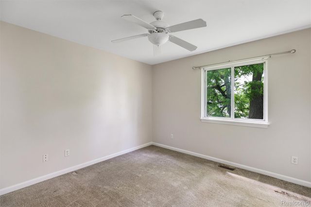244 Chandler Street, Pontiac, MI 48342