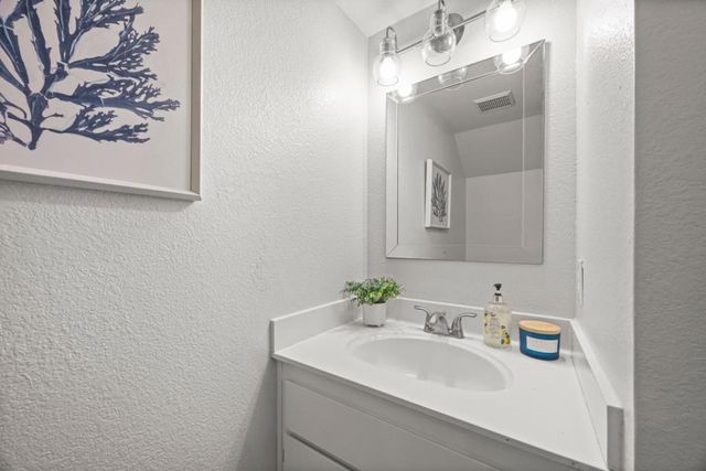 5226 Macaw Court, San Jose, CA 95123