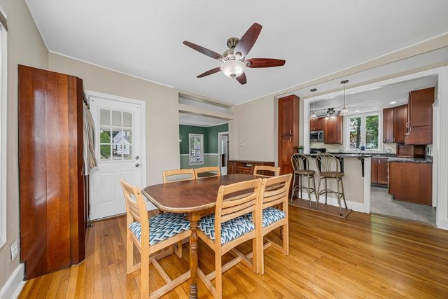 59 Mystic Ave, Melrose, MA 02176