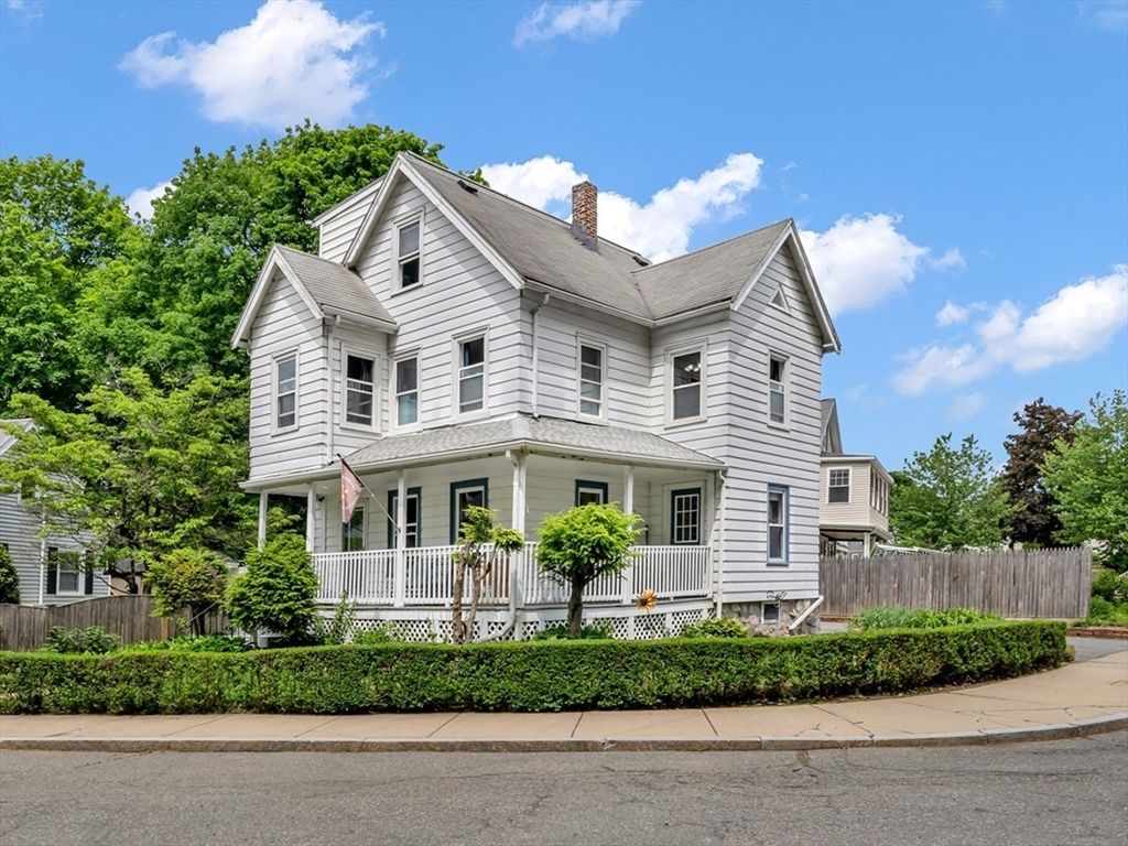 59 Mystic Ave, Melrose, MA 02176