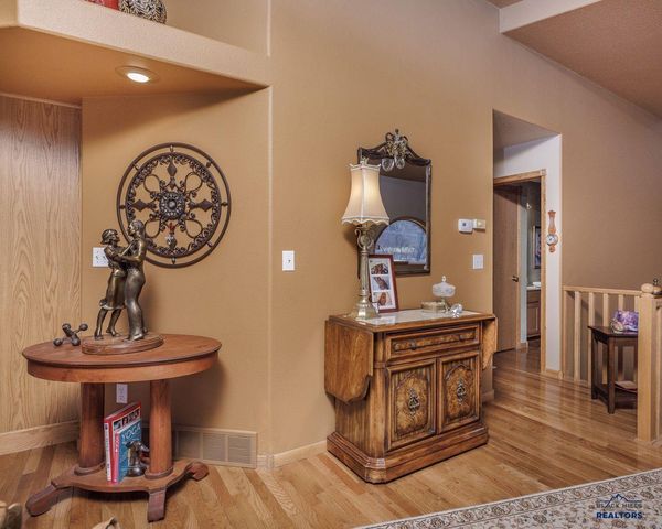 1150 DUFFER DR, Rapid City, SD 57702