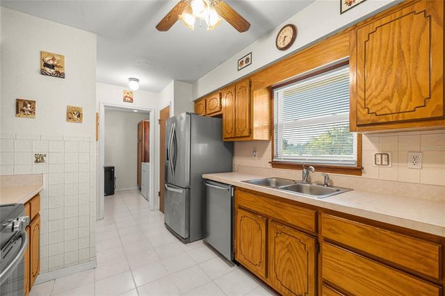 10 HEMLOCK RADIAL, Ocala, FL 34472