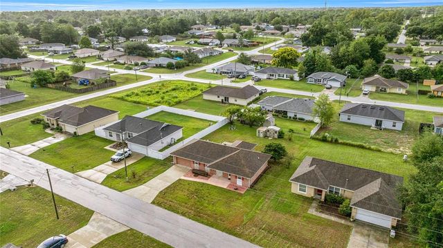 10 HEMLOCK RADIAL, Ocala, FL 34472