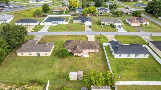 10 HEMLOCK RADIAL, Ocala, FL 34472