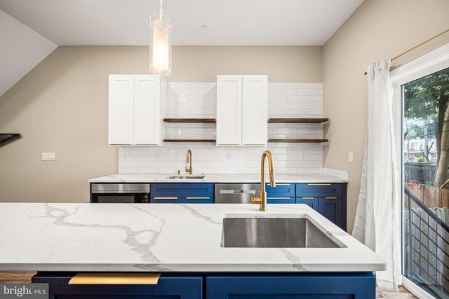 6210 CLEARVIEW ST, Philadelphia, PA 19138