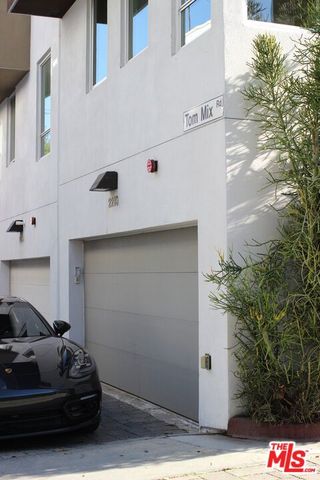 2210 Tom Mix Road, Los Angeles, CA 90026