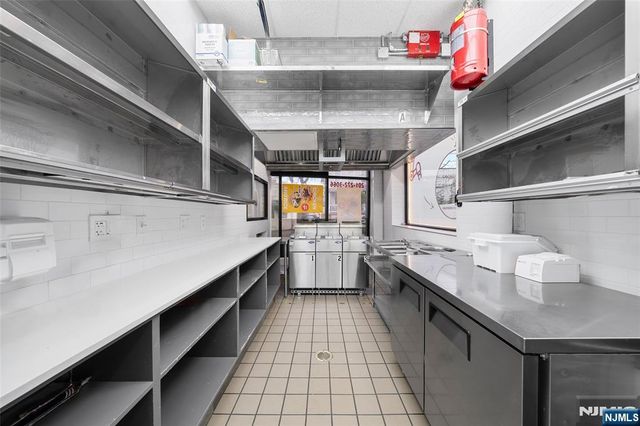 69-71 Ridgefield Avenue, Ridgefield Park, NJ 07660