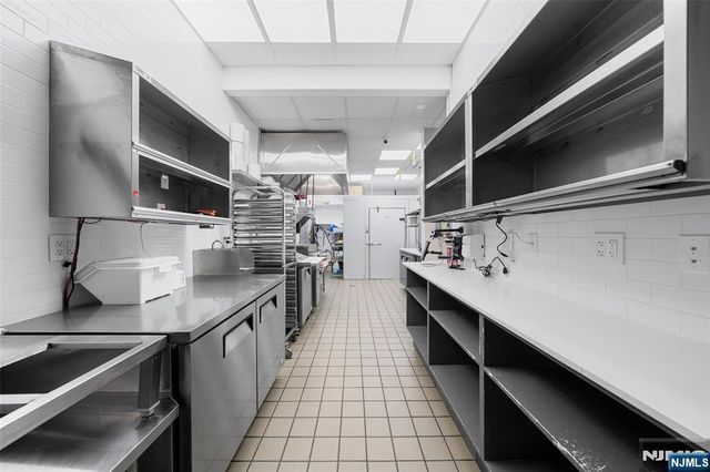 69-71 Ridgefield Avenue, Ridgefield Park, NJ 07660