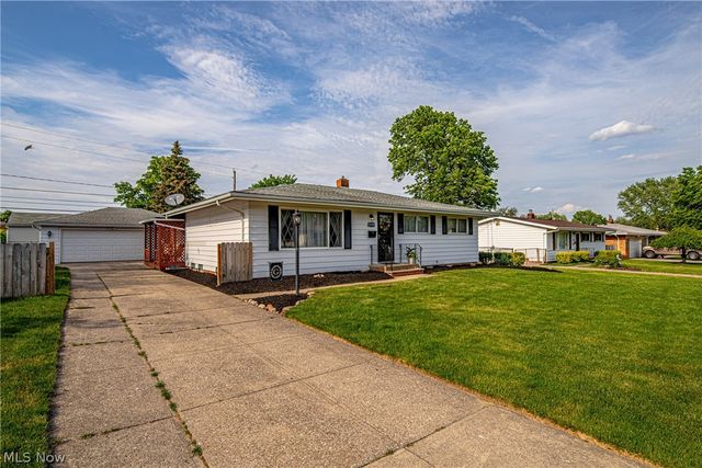 10340 Terrace Court, Parma, OH 44130