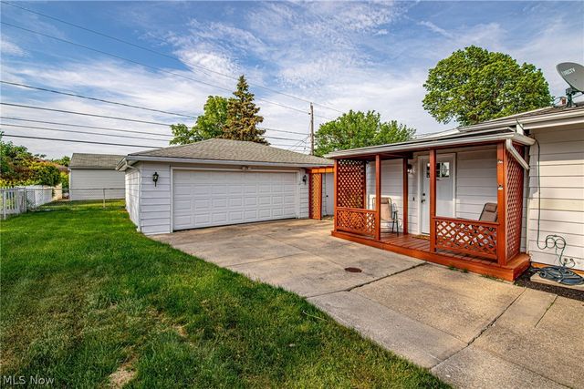 10340 Terrace Court, Parma, OH 44130
