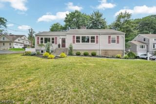 48 Lake Dr East, Wayne Twp., NJ 07470