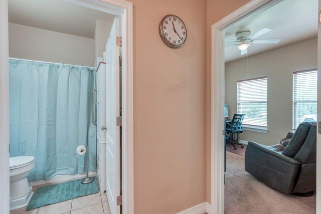 121 W Cedar ST, Granite Shoals, TX 78654