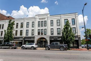 825 E WALNUT ST, Columbia, MO 65201