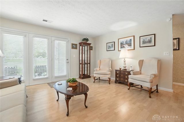 1850 Piper Lane 102, Dayton, OH 45440