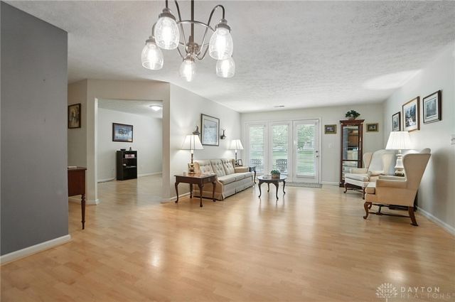 1850 Piper Lane 102, Dayton, OH 45440