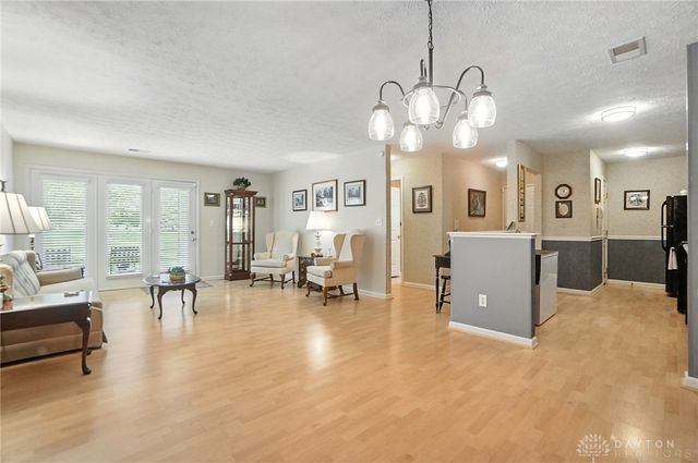 1850 Piper Lane 102, Dayton, OH 45440