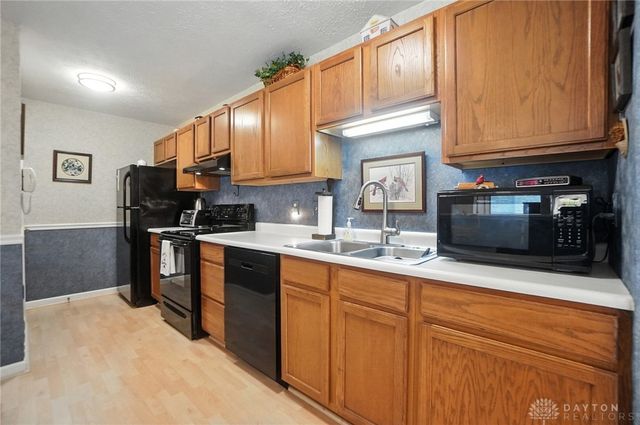 1850 Piper Lane 102, Dayton, OH 45440