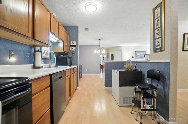 1850 Piper Lane 102, Dayton, OH 45440