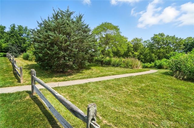 1850 Piper Lane 102, Dayton, OH 45440