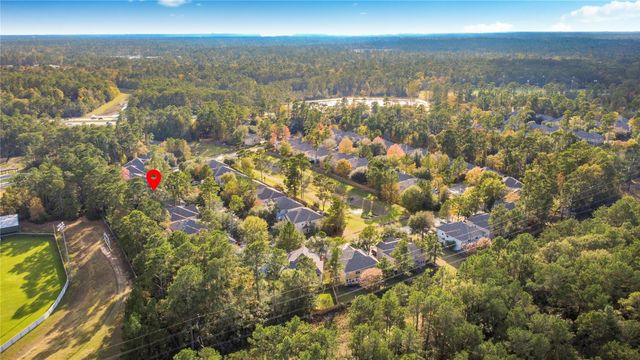 62 E Stedhill Loop, Conroe, TX 77384