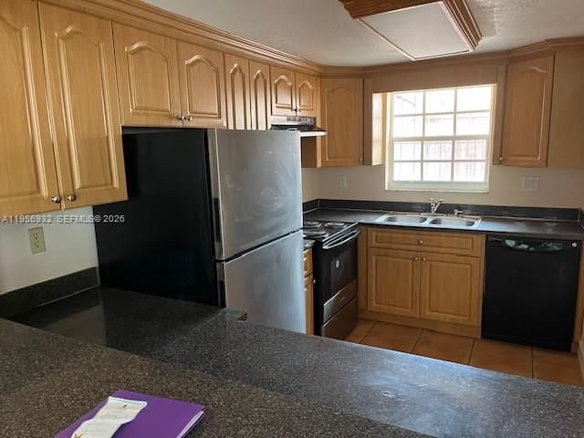 4250 W 11th Ln 43, Hialeah, FL 33012