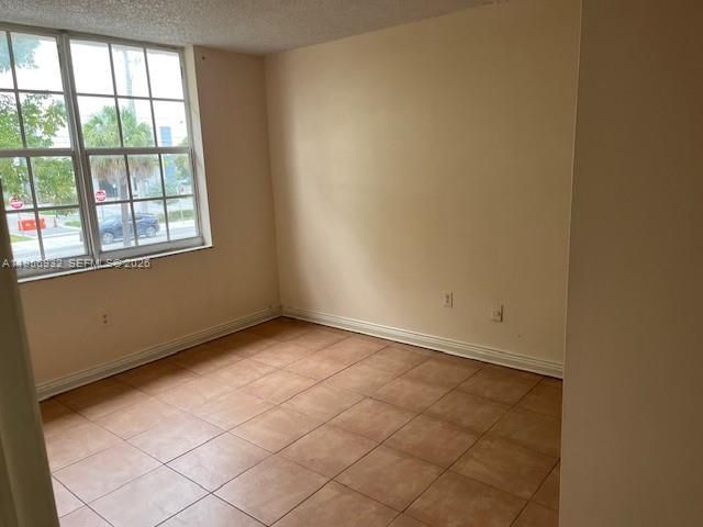 4250 W 11th Ln 43, Hialeah, FL 33012