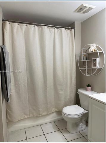 11060 SW 196th St 607, Cutler Bay, FL 33157