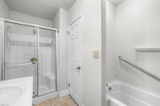5824 Beechwalk DR, Virginia Beach, VA 23464