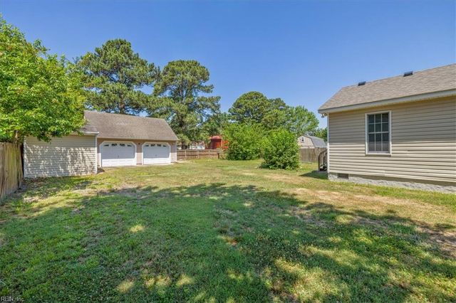 5824 Beechwalk DR, Virginia Beach, VA 23464