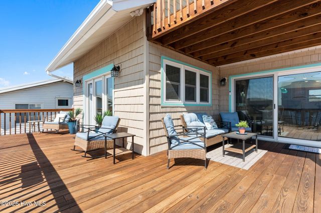 1622 E Beach Drive, Oak Island, NC 28465