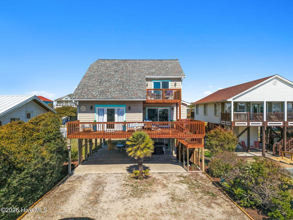 1622 E Beach Drive, Oak Island, NC 28465