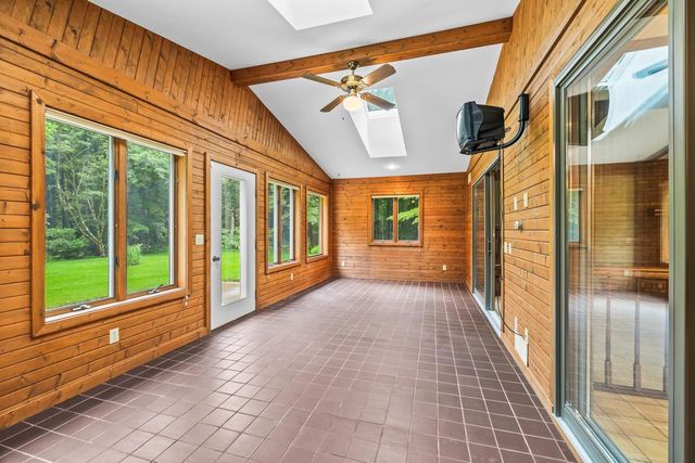 4240 COUNTY ROAD R, Stevens Point, WI 54482