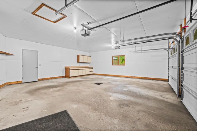 4240 COUNTY ROAD R, Stevens Point, WI 54482