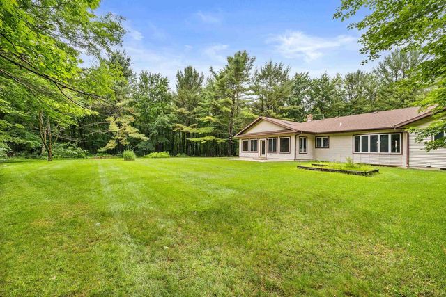4240 COUNTY ROAD R, Stevens Point, WI 54482