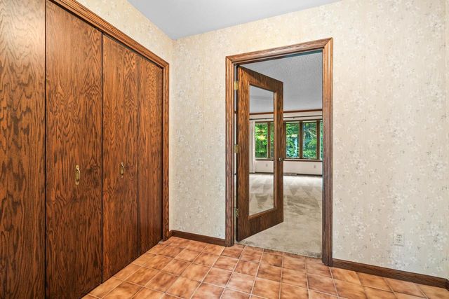 4240 COUNTY ROAD R, Stevens Point, WI 54482