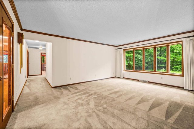 4240 COUNTY ROAD R, Stevens Point, WI 54482