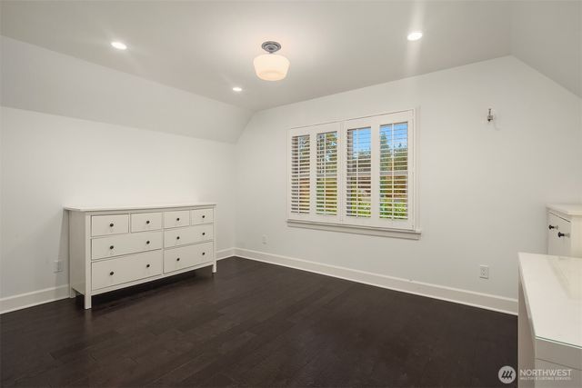1060 Spruce Street, Edmonds, WA 98020