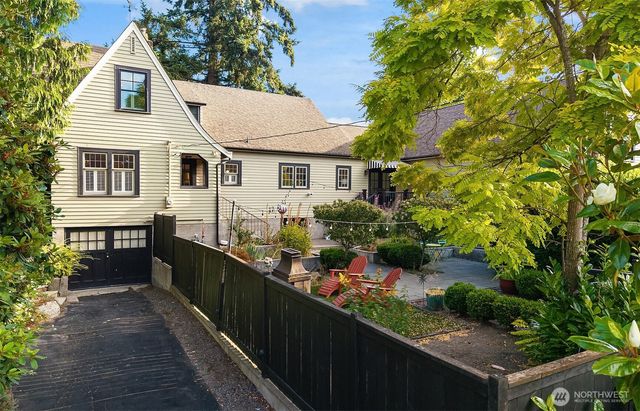 1060 Spruce Street, Edmonds, WA 98020