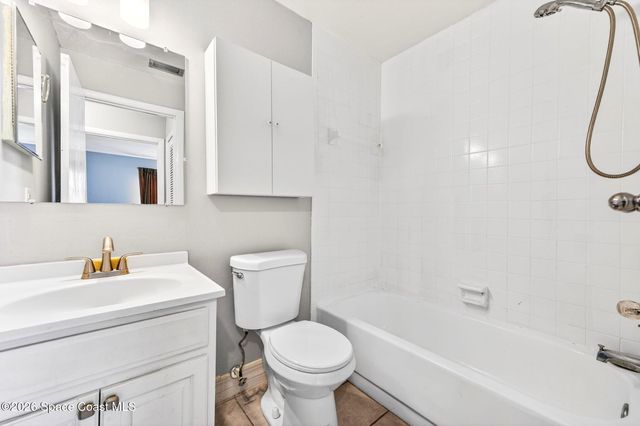 1225 N Wickham Road 422, Melbourne, FL 32935