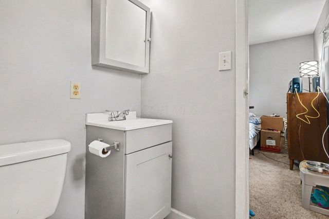 4715 Arnold Avenue, Columbus, OH 43228