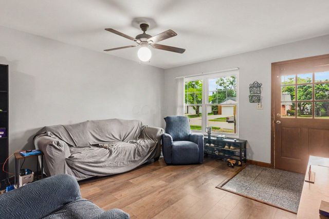 4715 Arnold Avenue, Columbus, OH 43228