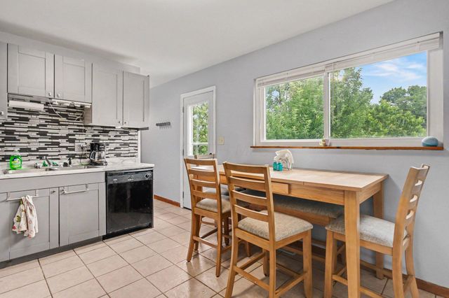 4715 Arnold Avenue, Columbus, OH 43228